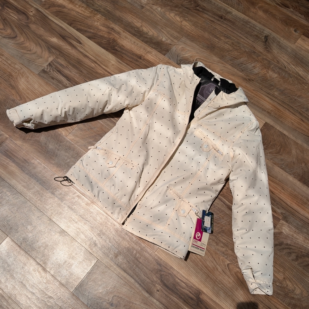 Women's Cream Ski Jacket, New With Tags